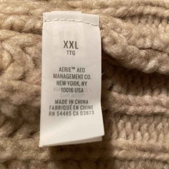 EUC oversized XXL hoodie sweater by Aerie.. super soft and warm - Picture 6 of 7